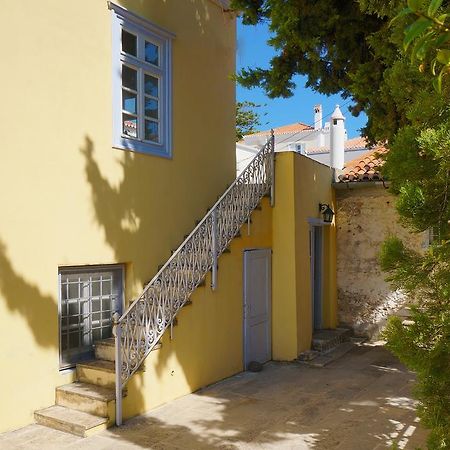 Villa Spetses Eksteriør billede