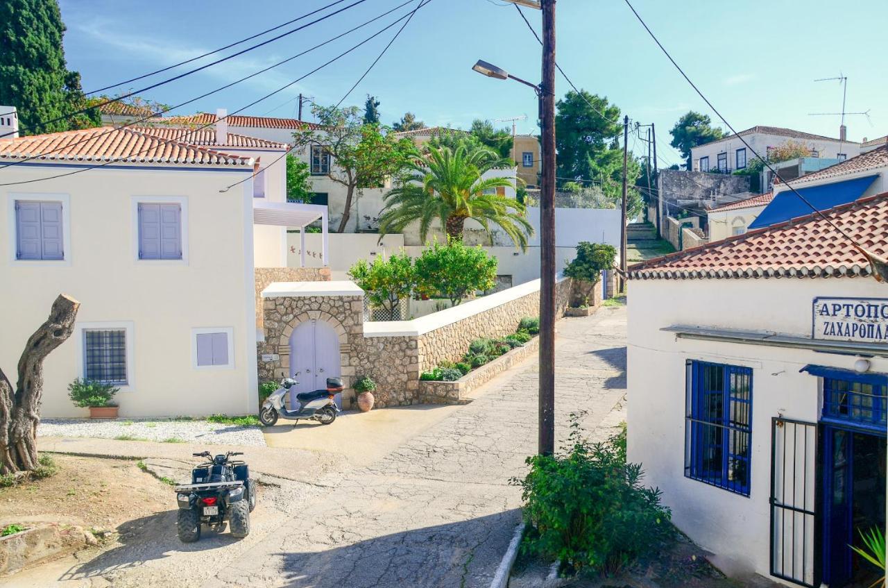 Villa Spetses Eksteriør billede